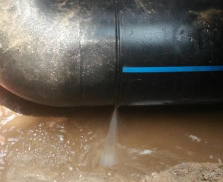 黄骅楼顶渗水维修公司为大家分享下黄骅卫生间漏水维修修补技术!